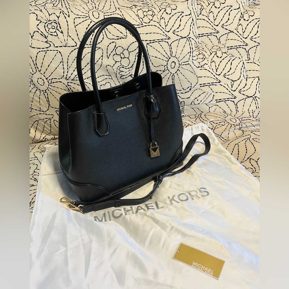 USED ONCE Michael Kors Mercer Gallery Large Leather Satchel w/ tags tissue & bag - Picture 7 of 12